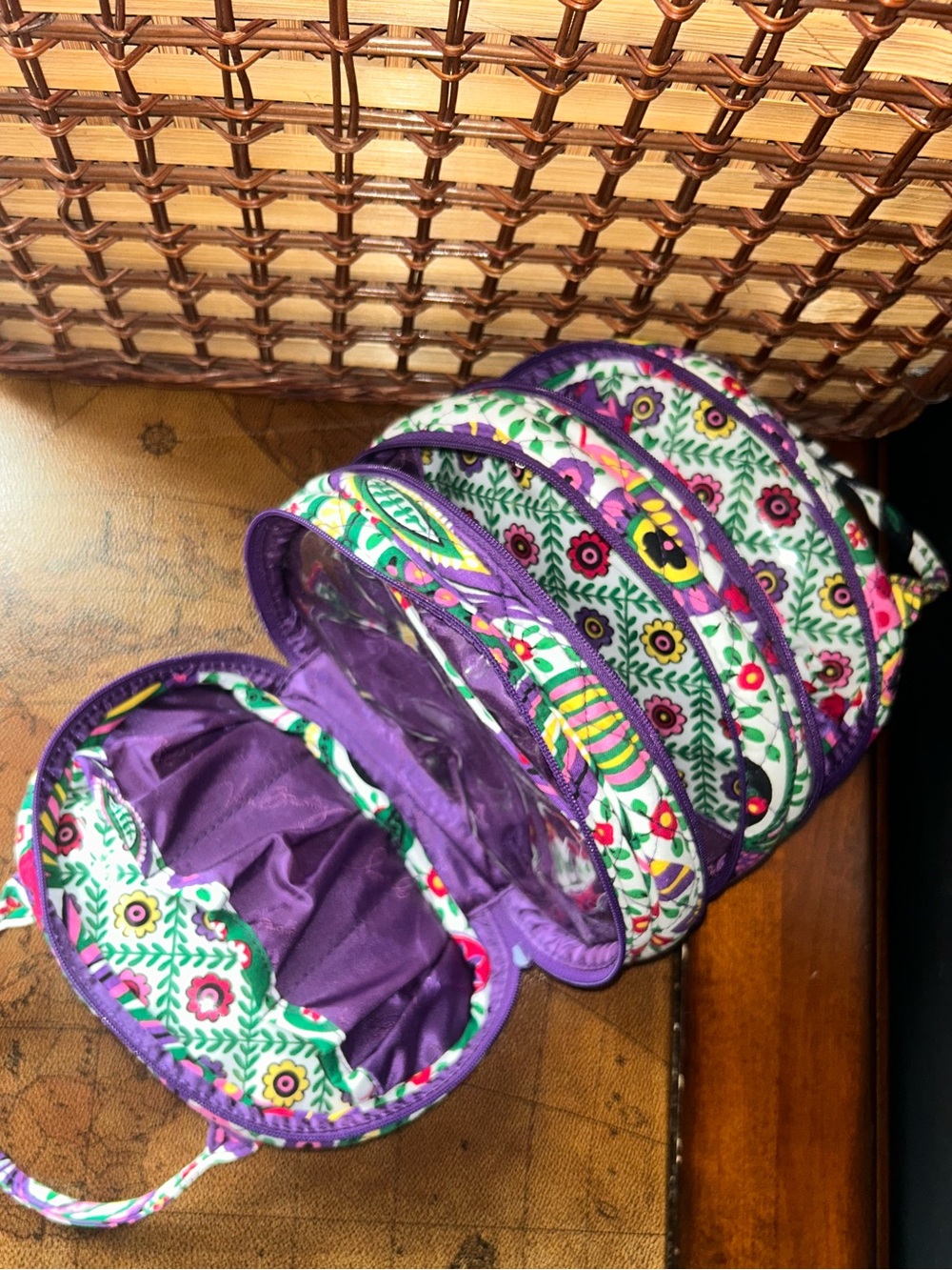 Vera Bradley triple zip cosmetic bag in retired "Viva La Vera" floral print - Picture 10 of 16